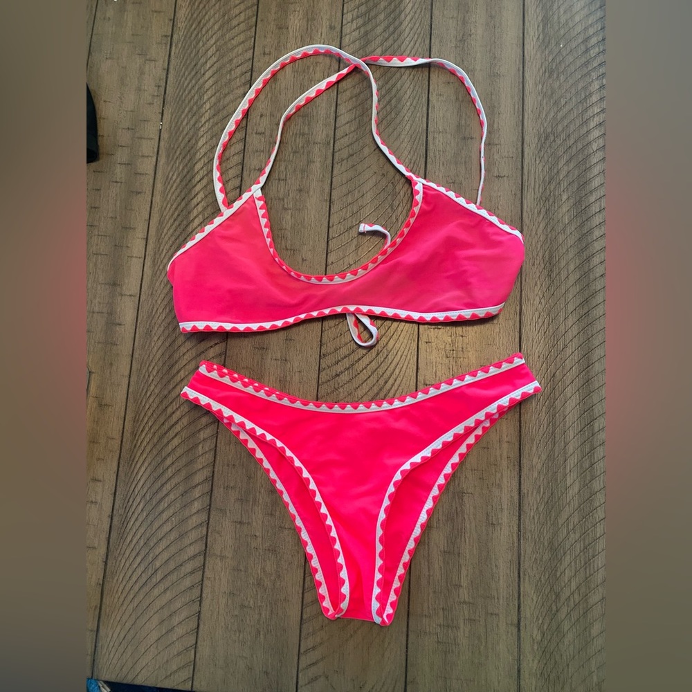 Shein Small Hot Pink Bikini Top Cheeky Bottoms